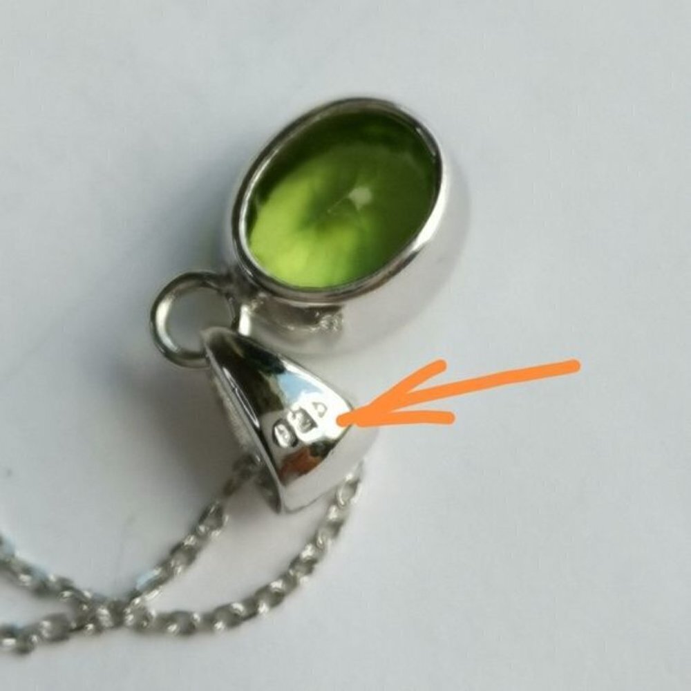 NEW  Deep cut Oval Peridot sterling silver pendant necklace - Picture 4 of 8